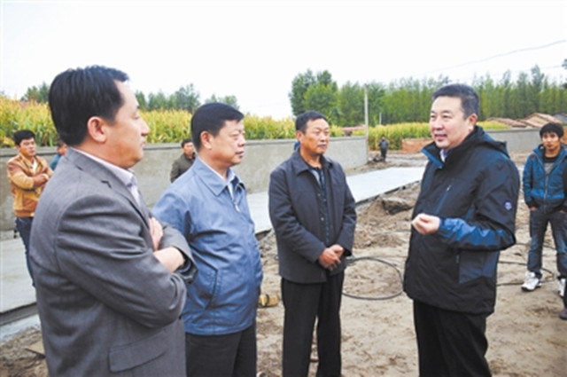 心中有民的当家人记内蒙古自治区翁牛特旗党委书记敖日格勒